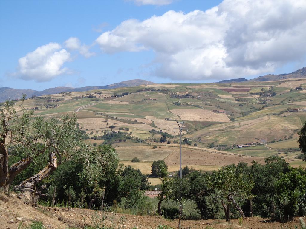 Agriturismo San Pietro Gangi Bagian luar foto