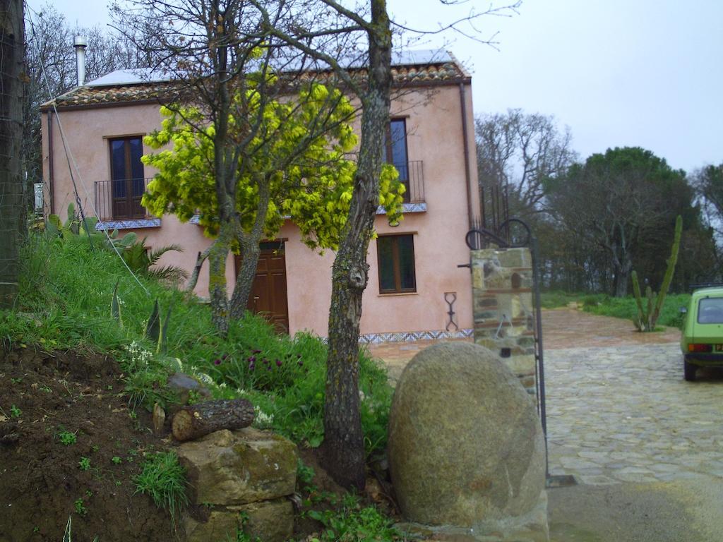 Agriturismo San Pietro Gangi Bagian luar foto